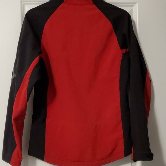 Water resistant jacket - Picture 3 of 3